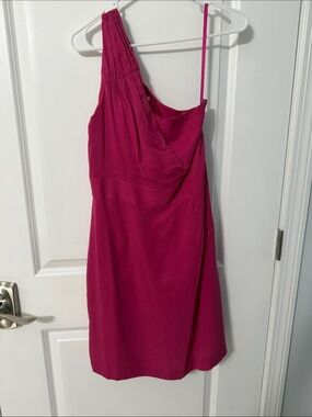 Banana Republic fuchsia asymmetrical pleaded one shoulder stealth dress